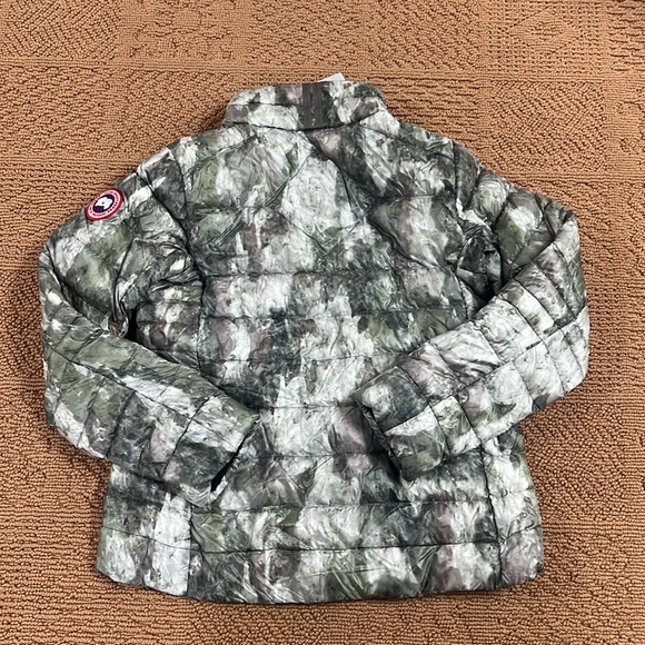 NWT CANADA GOOSE Women's Cypress PufferJacket in Camo Sagebrush print - Picture 7 of 15